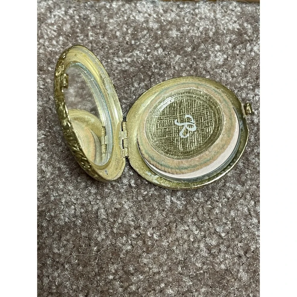 Vintage Revlon Love Pat Gold Tone Floral Mirror Compact Full 50s-70s
